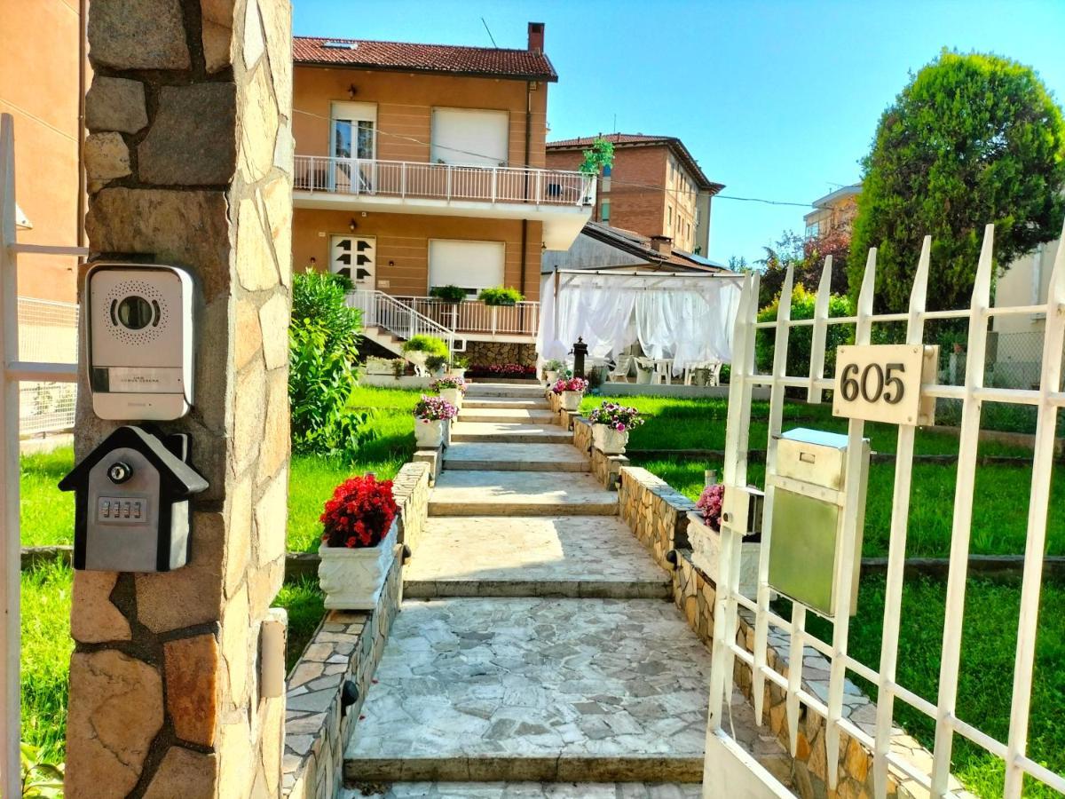 Domus Cesena Hotel Exterior foto